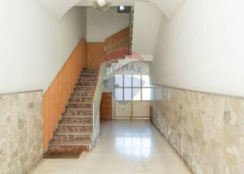 Scale - Bilocale Via Pietra Dell'ova
 
140, Catania - foto 16