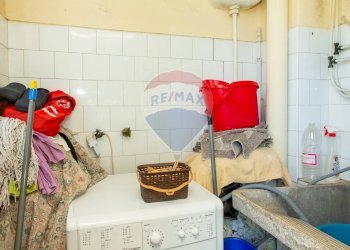 Lavanderia - Bilocale Via Pietra Dell'ova
 
140, Catania - foto 18