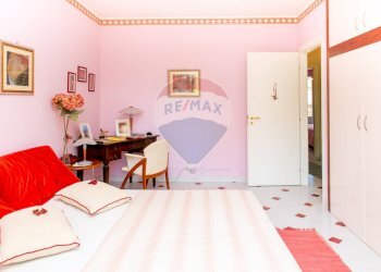 Camera / camera da letto - Villa a Schiera Via Don Luigi Sturzo
 
8, Giardini-Naxos - foto 18