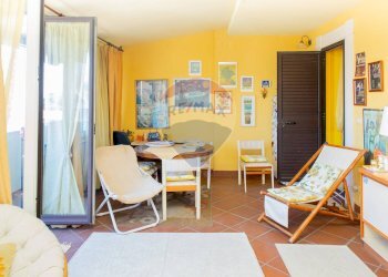Sala da pranzo - Villa a Schiera Via Don Luigi Sturzo
 
8, Giardini-Naxos - foto 24