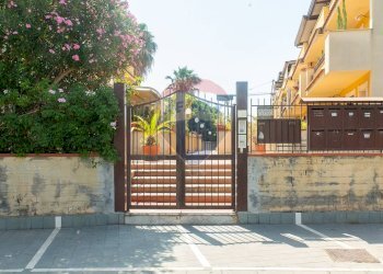 Edificio all\'aperto - Villa a Schiera Via Don Luigi Sturzo
 
8, Giardini-Naxos - foto 66