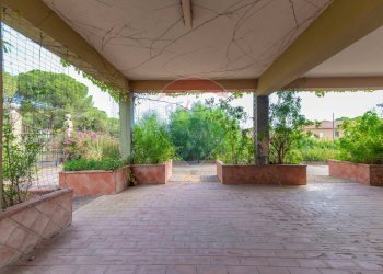 Terrazza - Villa Via Andromeda
 
1, Caltagirone - foto 6