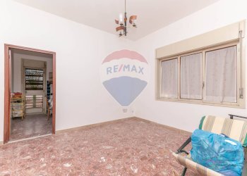 Stanza vuota - Villa Via Andromeda
 
1, Caltagirone - foto 20