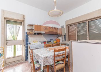 Cucina - Villa Via Andromeda
 
1, Caltagirone - foto 21