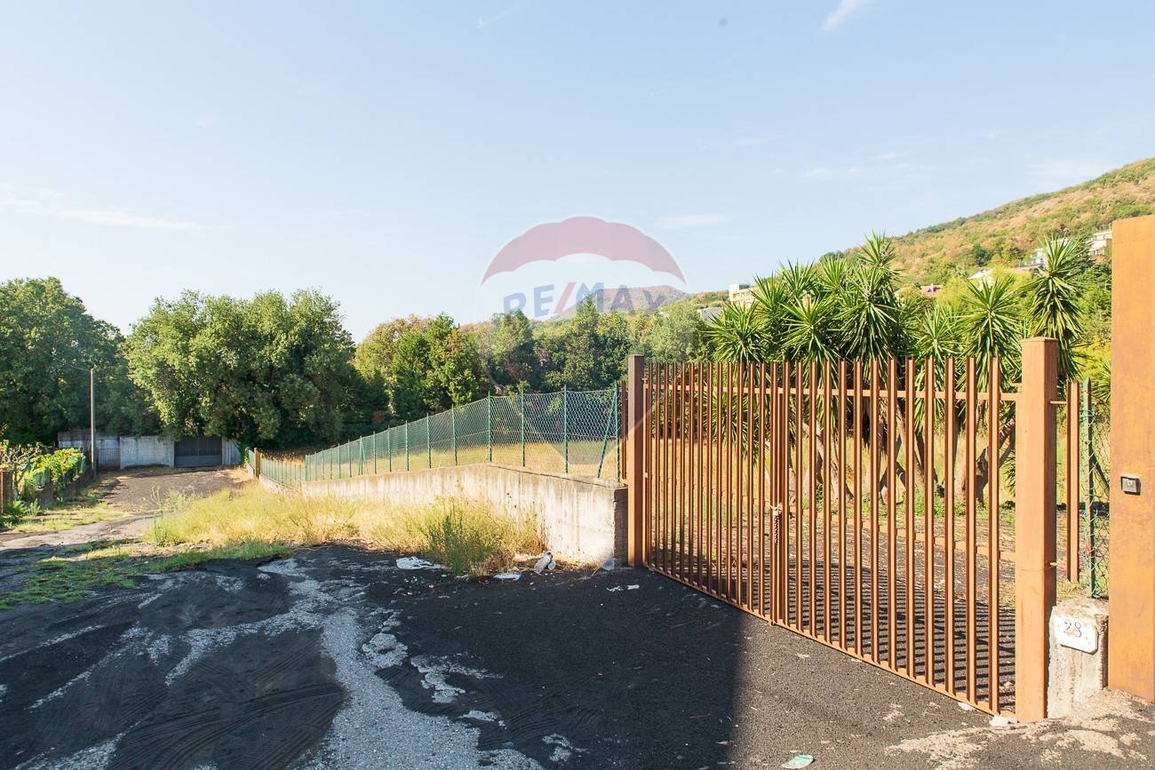 Giardino - Agricultural land Via Archimede
 
38, Zafferana Etnea - photo 2