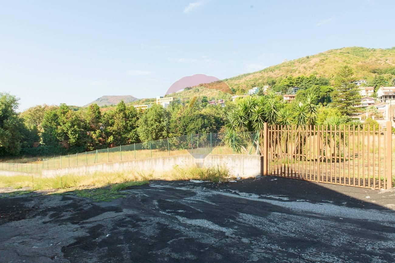 Giardino - Agricultural land Via Archimede
 
38, Zafferana Etnea - photo 3