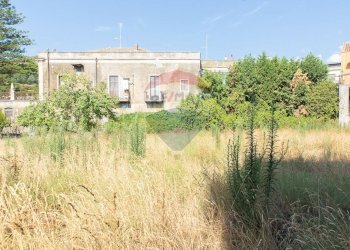 Casa all\'aperto - Terreno agricolo Via Archimede
 
38, Zafferana Etnea - foto 40