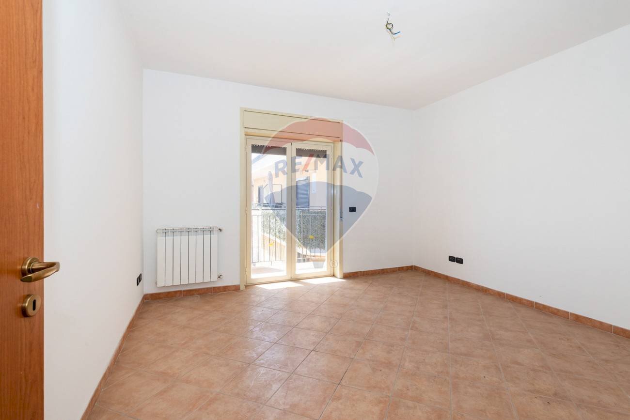 Stanza vuota - Bilocale Via Piano Tavola (ex strada provinciale 229)
 
snc, Motta Sant'Anastasia - foto 2