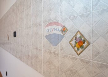 Dettagli - Bilocale Via Piano Tavola (ex strada provinciale 229)
 
snc, Motta Sant'Anastasia - foto 8