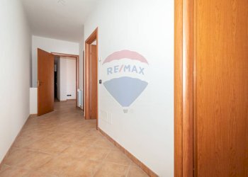 Hall / corridoio - Bilocale Via Piano Tavola (ex strada provinciale 229)
 
snc, Motta Sant'Anastasia - foto 23