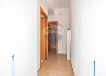 Hall / corridoio - Quadrilocale Contrada Sillemi
 
6, Letojanni - foto 20