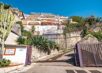 Edificio all\'aperto - Quadrilocale Contrada Sillemi
 
6, Letojanni - foto 21