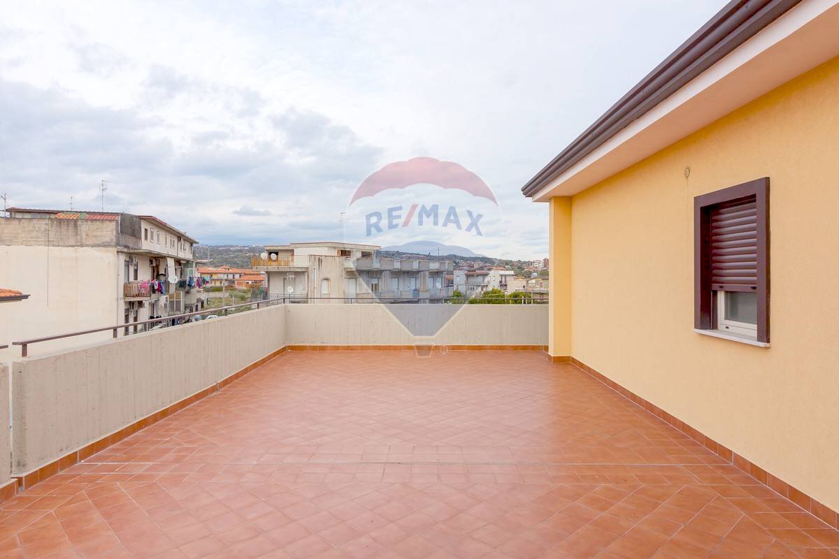 Terrazza - Attico Via Piano Tavola - C.da Vazzano-Complesso BGM
 
SNC, Motta Sant'Anastasia - foto 1