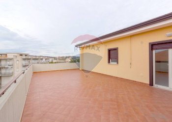 Terrazza - Attico Via Piano Tavola - C.da Vazzano-Complesso BGM
 
SNC, Motta Sant'Anastasia - foto 4