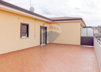 Terrazza - Attico Via Piano Tavola - C.da Vazzano-Complesso BGM
 
SNC, Motta Sant'Anastasia - foto 2