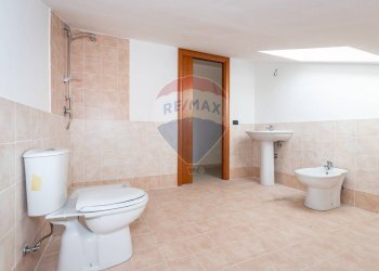 Bagno - Attico Via Piano Tavola - C.da Vazzano-Complesso BGM
 
SNC, Motta Sant'Anastasia - foto 21