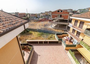 Edificio all\'aperto - Attico Via Piano Tavola - C.da Vazzano-Complesso BGM
 
SNC, Motta Sant'Anastasia - foto 29