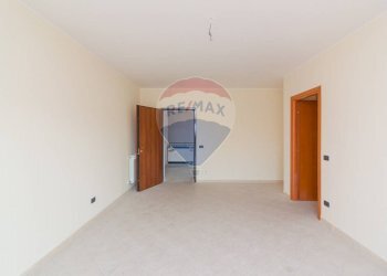 Stanza vuota - Attico Via Piano Tavola - C.da Vazzano-Complesso BGM
 
SNC, Motta Sant'Anastasia - foto 37