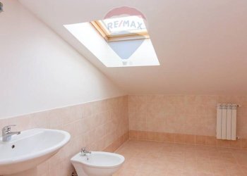 Bagno - Attico Via Piano Tavola - C.da Vazzano-Complesso BGM
 
SNC, Motta Sant'Anastasia - foto 52