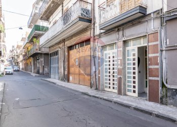 Edificio all\'aperto - Bilocale Via Ludovico Ariosto
 
24, Paterno - foto 14