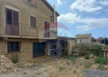 Casa all\'aperto - Villa Via Giuseppe Garibaldi
 
190, Caltagirone - foto 4