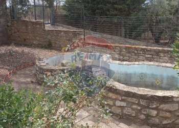 Vista dell\'acqua - Villa Via Giuseppe Garibaldi
 
190, Caltagirone - foto 18