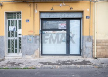 Edificio all\'aperto - Commercial Premises Via Stazione Isolamento
 
82, Caltagirone - photo 19