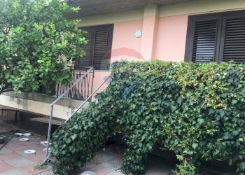 Giardino - Appartamento via Carlino
 
75D, Mascali - foto 3