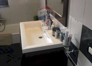 Bagno - Appartamento via Carlino
 
75D, Mascali - foto 10