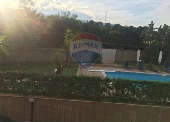 Piscina - Appartamento via Carlino
 
75D, Mascali - foto 13