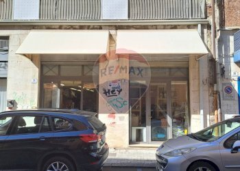 Edificio all\'aperto - Shop Via Orto San Clemente
 
35 37, Catania - photo 4
