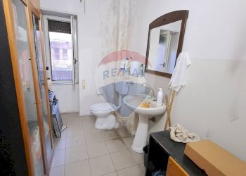 Bagno - Shop Via Orto San Clemente
 
35 37, Catania - photo 10