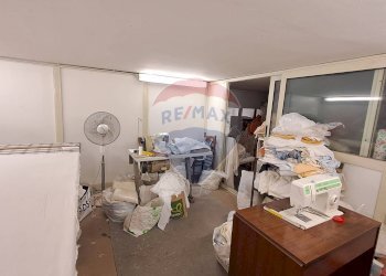 Camera / camera da letto - Shop Via Orto San Clemente
 
35 37, Catania - photo 11