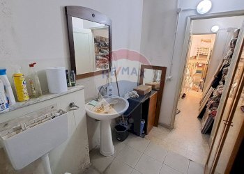Bagno - Box Via Orto San Clemente
 
35 37, Catania - foto 12