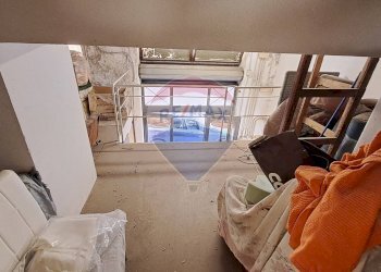 Soggiorno - Box Via Orto San Clemente
 
35 37, Catania - foto 14