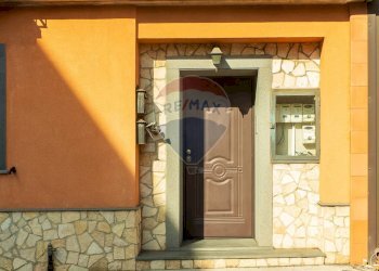 Edificio all\'aperto - Casa semi indipendente Via Terza Retta di Ponente
 
231, Belpasso - foto 4