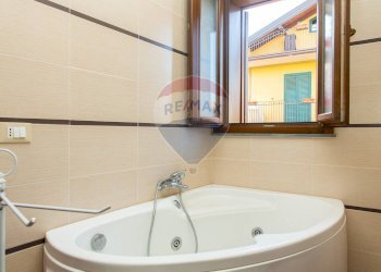 Bagno - Casa semi indipendente Via Terza Retta di Ponente
 
231, Belpasso - foto 25
