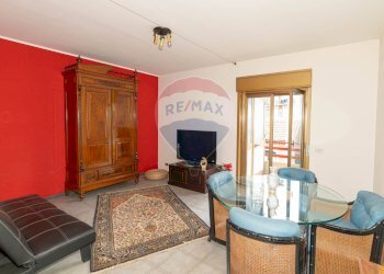 Sala da pranzo - Appartamento Via Trieste
 
8, Aci Castello - foto 1