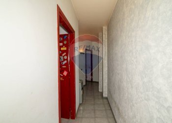 Hall / corridoio - Appartamento Via Trieste
 
8, Aci Castello - foto 6