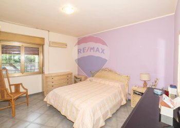 Camera / camera da letto - Appartamento Via Trieste
 
8, Aci Castello - foto 10