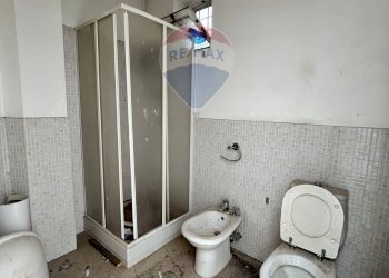 Bagno - Casa semi indipendente Via Vittorio Emanuele
 
291, Paterno - foto 11