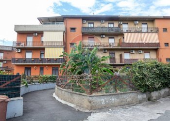 Edificio all\'aperto - Attico Via Sardegna
 
26, Belpasso - foto 47