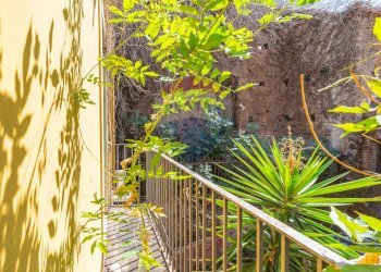 Balcone - Casa indipendente Via  Umberto
 
50, San Gregorio di Catania - foto 9