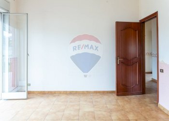 Stanza vuota - Trilocale Via Asia
 
8, Gravina di Catania - foto 21