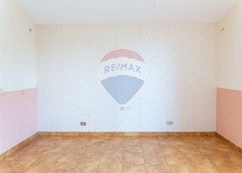 Stanza vuota - Trilocale Via Asia
 
8, Gravina di Catania - foto 22