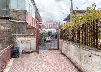 Terrazza - Trilocale Via Asia
 
8, Gravina di Catania - foto 33