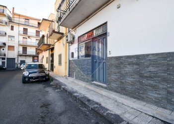 Edificio all\'aperto - Bilocale Via Michele Amari
 
7, Misterbianco - foto 2