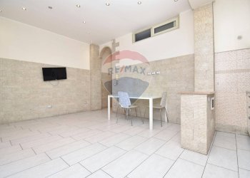 Terrazza - Bilocale Via Michele Amari
 
7, Misterbianco - foto 40