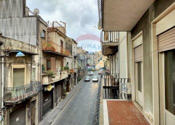 Balcone - Appartamento VIA REGINA MARGHERITA
 
56, Randazzo - foto 16