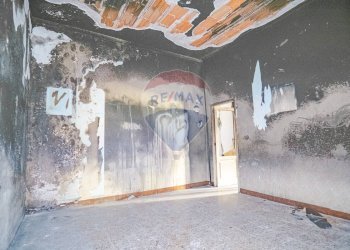 Non correlato - Casa indipendente via reggio
 
10/12, Paterno - foto 5